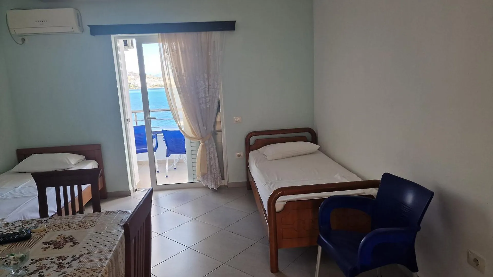 Apartamento Aldo'S Apartments-Beachfront Retreat